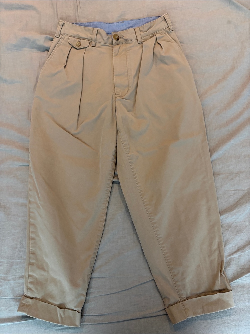 Men's Pleated Chino Pants in Khaki Tan